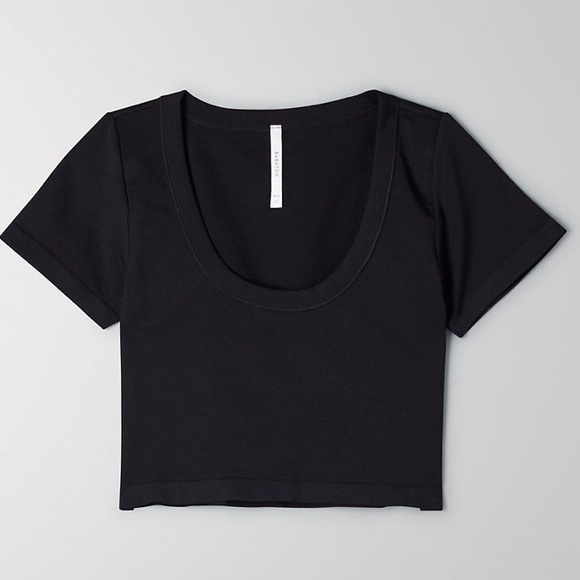 Babaton Tops - Babaton Seamless Didot T-Shirt-Black-Sz Medium